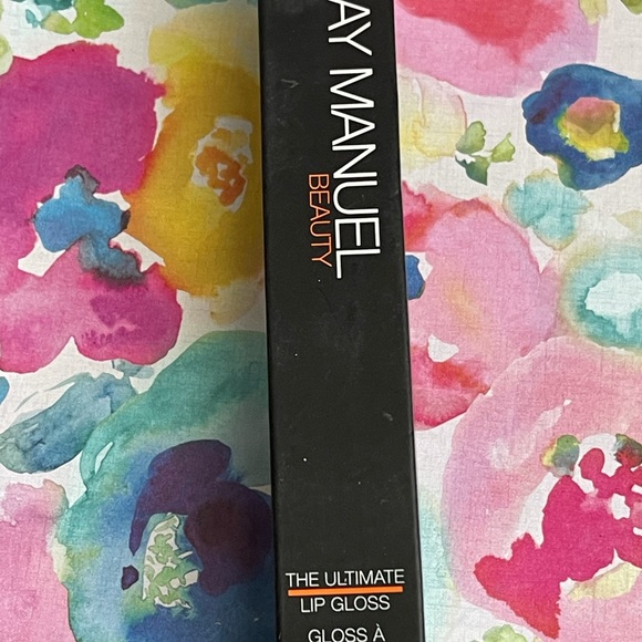 Contour & Highlight Duo and Lip Gloss - Picture 5 of 8